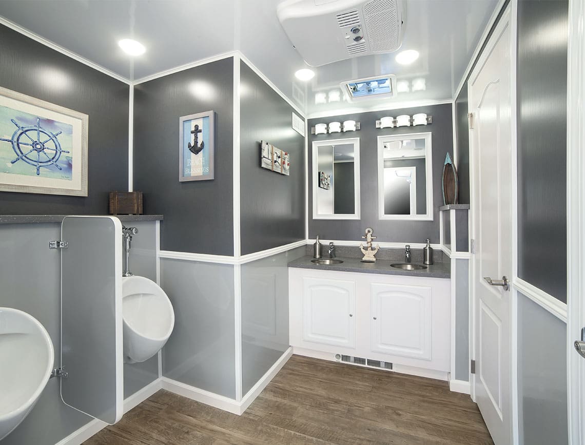 8 stall fancy portable toilet - men's room
